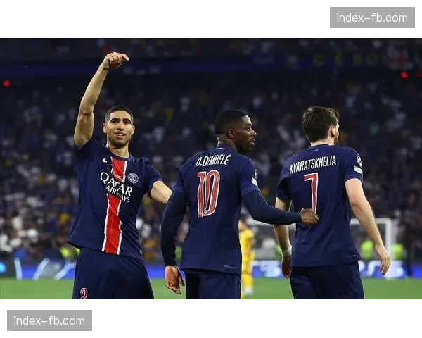 巴黎圣日耳曼队长马尔基尼奥斯支持登贝莱批评队友，主张球队需更谦逊