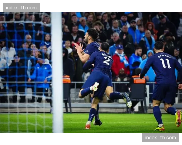 全场结束：巴黎圣日耳曼3-1战胜马赛，赢下国家德比