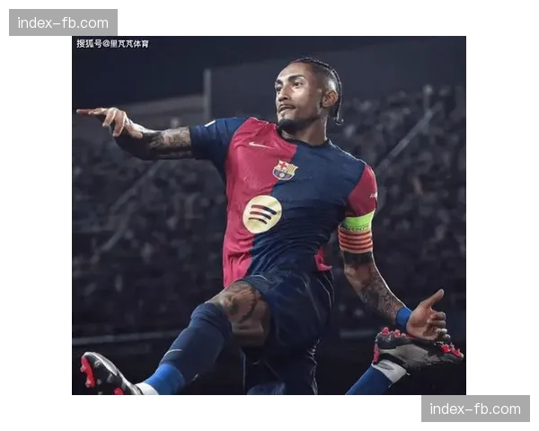 新星观察：18岁的巴萨B队边锋凭借高速下底能力入选一线队训练。